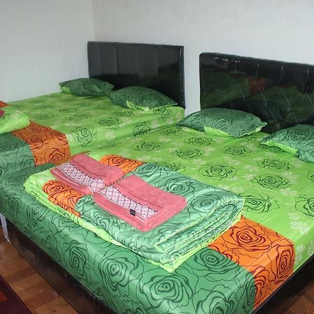 Riverrun Home Богор Екстериор снимка
